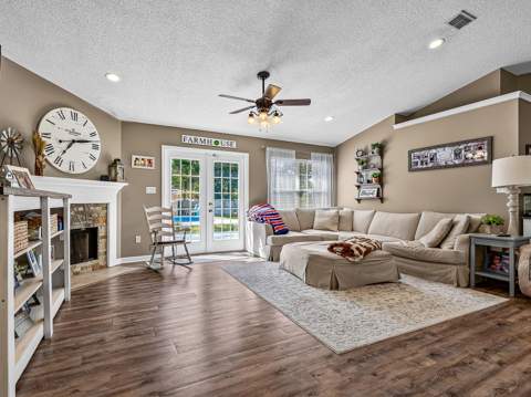 140 Duncan Drive, Crawfordville FL - photo 13 of 49