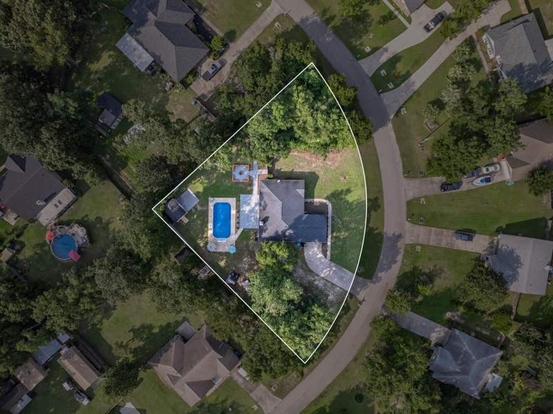 4 bedroom Detached at 140 Duncan Drive, Audubon Forest, Crawfordville — photo 2