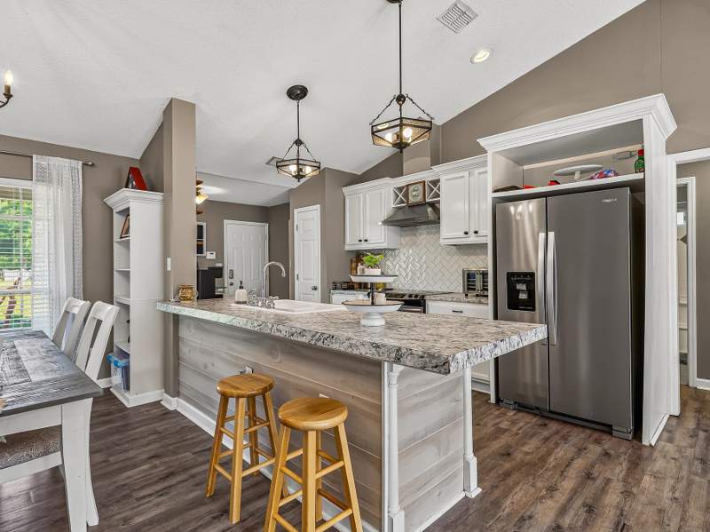 4 bedroom Detached at 140 Duncan Drive, Audubon Forest, Crawfordville — photo 5