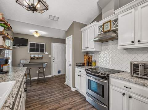 140 Duncan Drive, Crawfordville FL - photo 7 of 49
