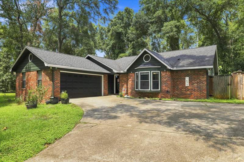 3 bedroom Detached at 1639 Alshire Court, Avondale, Tallahassee — photo 4