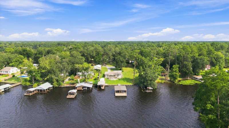 3 bedroom Detached at 2999 Cooks Landing Road, Georgia Blk Lake Talquin Camp, Quincy — photo 1