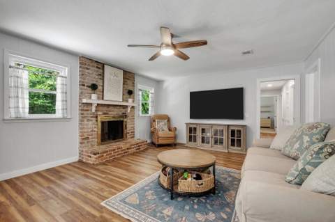 4034 Delvin Drive, Tallahassee FL - photo 12 of 24