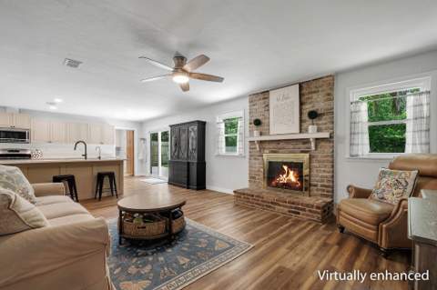 4034 Delvin Drive, Tallahassee FL - photo 13 of 24