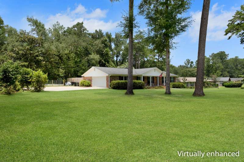 3 bedroom Detached at 4034 Delvin Drive, Killearn Estates, Tallahassee — photo 2