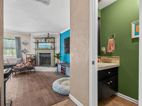 1301 Cross Creek Circle, Tallahassee FL - photo 11 of 42