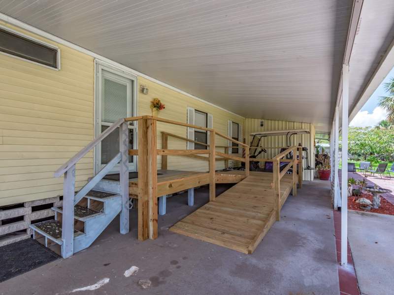 3 bedroom ManufacturedHome at 21 Connie Drive, Pardse Vllg Of Sh Pt, Crawfordville — photo 2