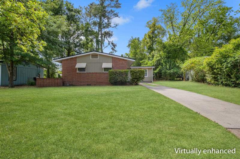 4 bedroom Detached at 322 Meadowbrook Lane, Bradford Manor, Tallahassee — photo 3