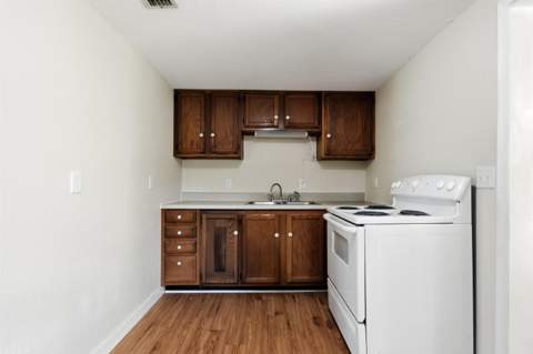 701 E Morgan Avenue, Perry FL - photo 10 of 15