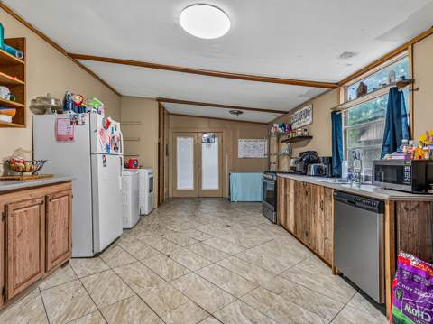10 Lake Ellen Shores Drive, Crawfordville FL - photo 18 of 48