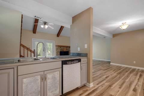 2104 Shangri La Lane, Tallahassee FL - photo 8 of 27