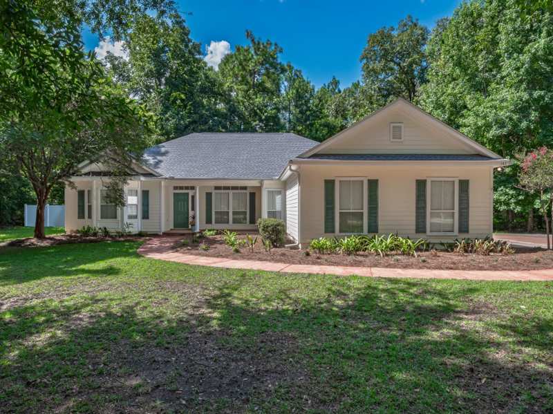 4 bedroom Detached at 147 Maria Del Carmen Lane, Merida Blanca, Crawfordville — photo 1