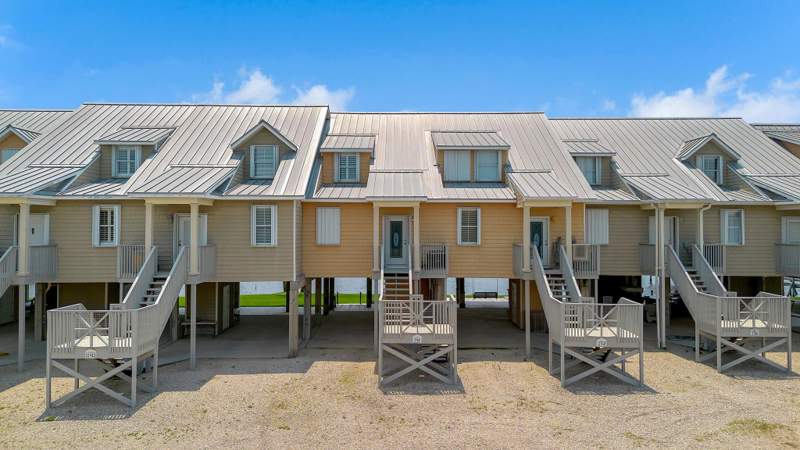 3 bedroom Townhouse at 25 Mashes Sands Road, George'S Lighthouse Pointe, Panacea — photo 2