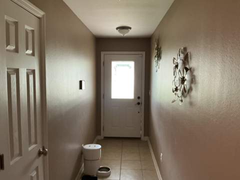 463 Sand Pine Drive, Midway FL - photo 6 of 10