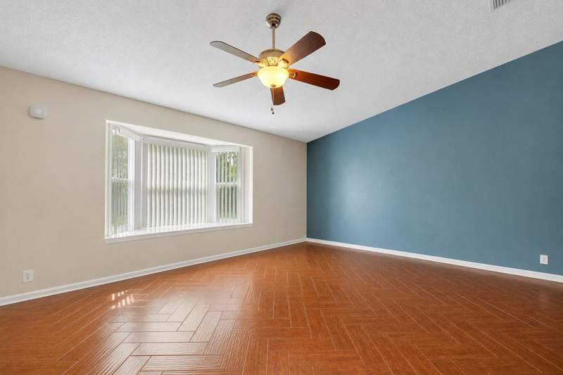 3 bedroom Detached at 48 Leslie Anne Street, Hammock Haven, Crawfordville — photo 4