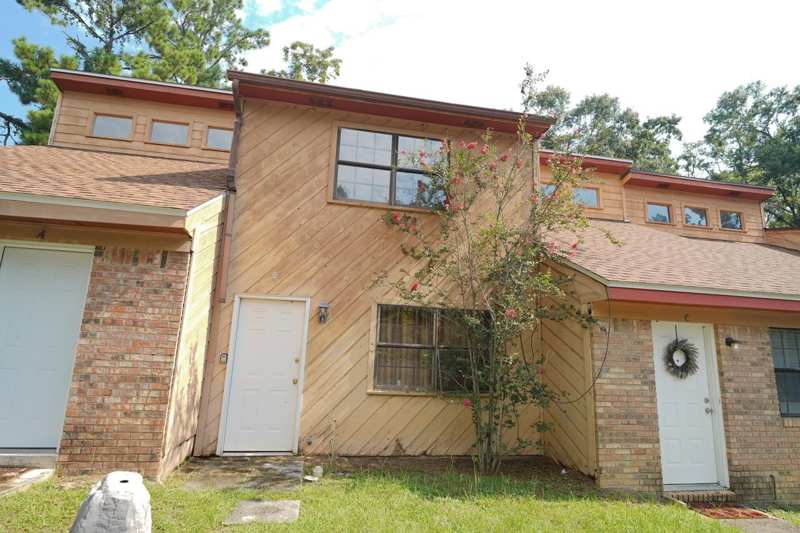 2 bedroom Townhouse at 1800 Jackson Bluff Road, Indian Oaks West, Tallahassee — photo 1