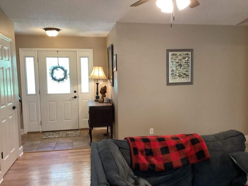 3 bedroom Detached at 195 Coopers Pond Road, Coopers Pond, Monticello — photo 2