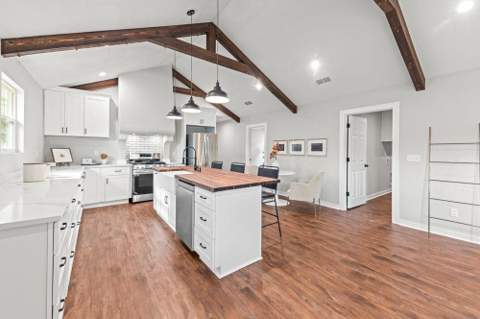 900 Circle Drive, Havana FL - photo 10 of 37