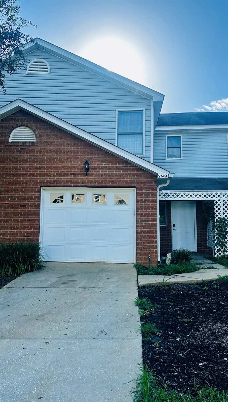 3 bedroom Townhouse at 2149 Delta Way, Ventanas, Tallahassee — photo 1