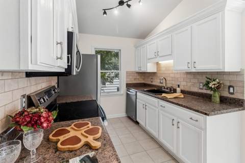 2149 Delta Way, Tallahassee FL - photo 11 of 38
