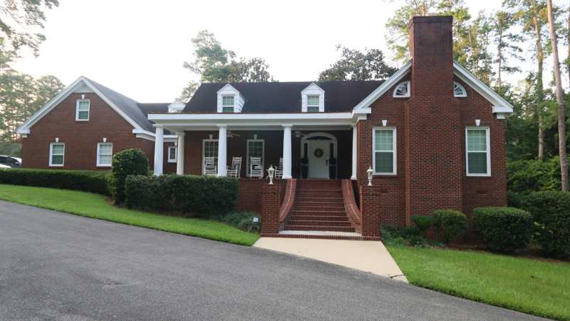 5 bedroom Detached at 601 Timberlane Road, Trillium Unrec, Tallahassee — photo 1