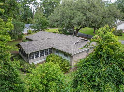 1633 Hedgefield Court, Tallahassee FL - photo 8 of 48