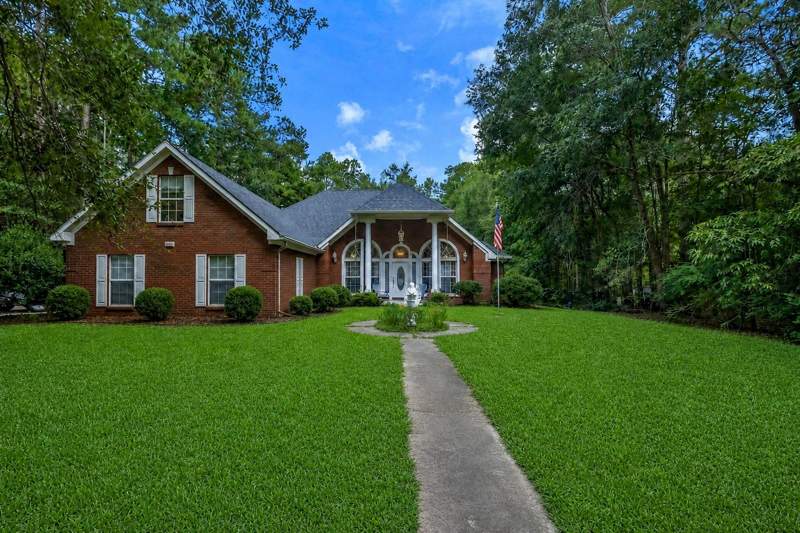 4 bedroom Detached at 9531 Starhawk Drive, Chemonie Crossing III, Tallahassee — photo 3