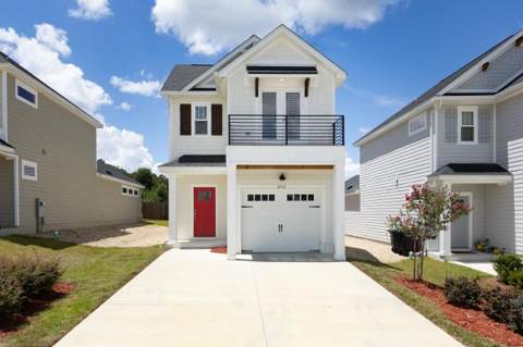 3713 Meadow Vista Lane, Tallahassee FL - photo 6 of 60
