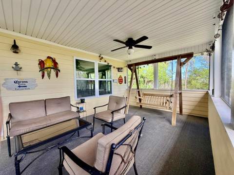 142 Stuart Cove Road, Crawfordville FL - photo 9 of 66