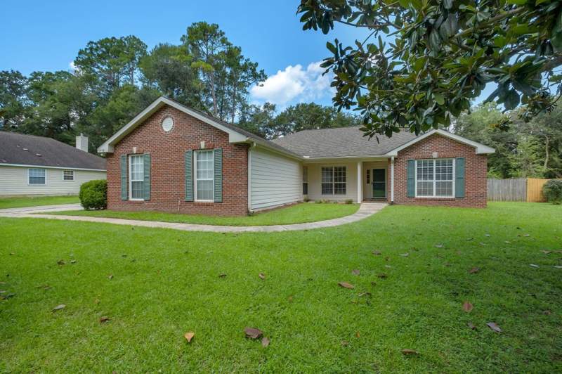 4 bedroom Detached at 9870 Brookhollow Lane, Ashford Glen, Tallahassee — photo 4