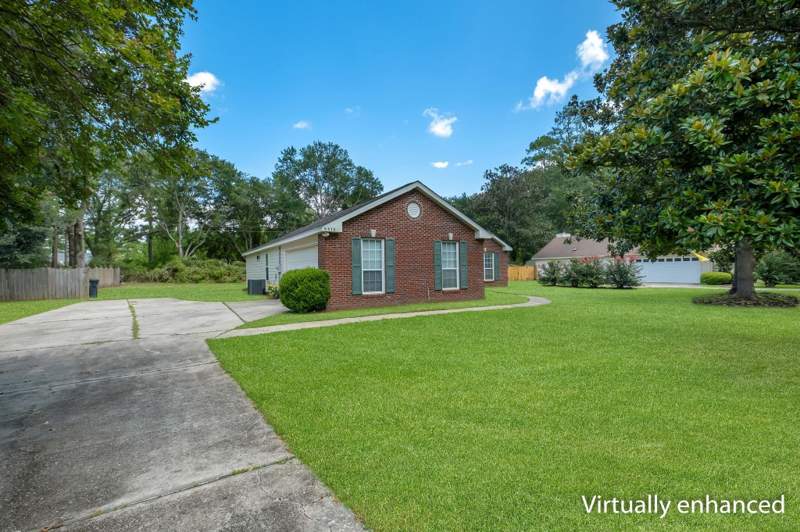 4 bedroom Detached at 9870 Brookhollow Lane, Ashford Glen, Tallahassee — photo 5