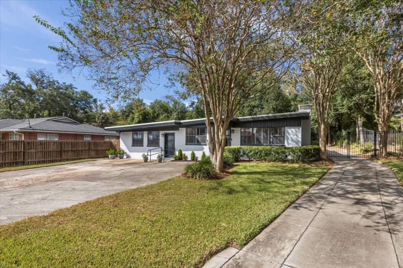 3 bedroom Detached at 104 W 4Th Avenue, Grove Court, Tallahassee — photo 4