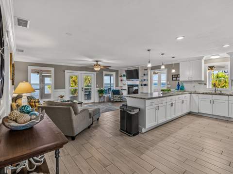 1645 Shell Point Road, Crawfordville FL - photo 13 of 62