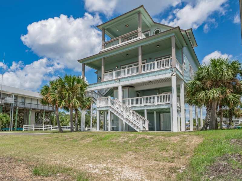 4 bedroom Detached at 7 Beaty Taff Drive, The Resort Estates At Shell Po, Crawfordville — photo 1