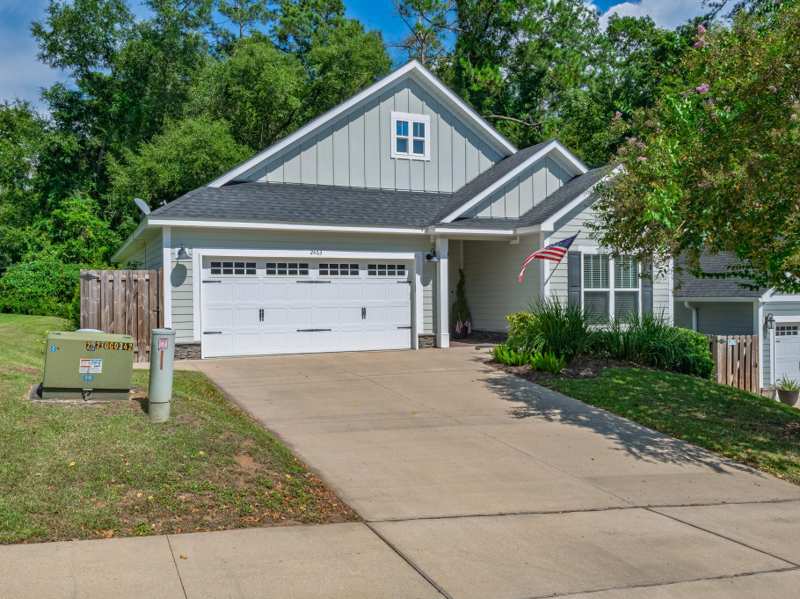 3 bedroom Detached at 2463 Tippecanoe Ridge, Tippecanoe Hills, Tallahassee — photo 1