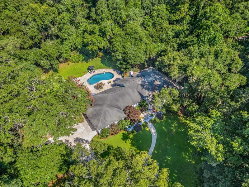 5 bedroom Detached at 3332 Charleston Road, Whitfield Plantation, Tallahassee — photo 5