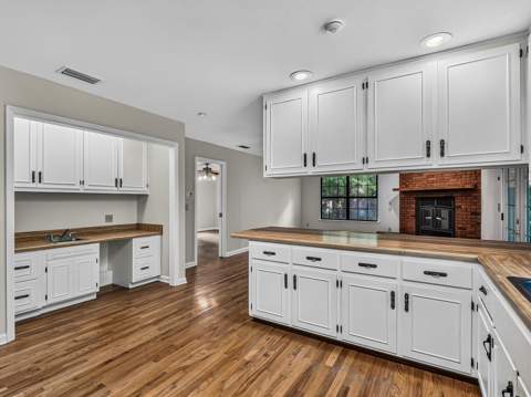 4074 Riverwood Road, Tallahassee FL - photo 10 of 54