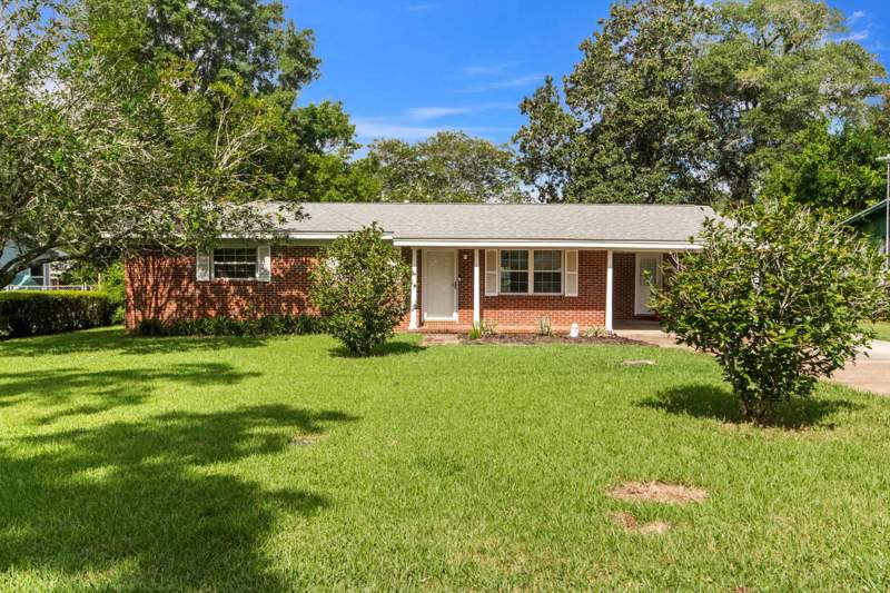 3 bedroom Detached at 1112 Linwood Drive, Linwood Manor, Tallahassee — photo 2