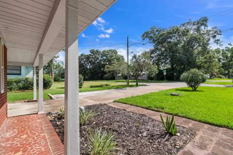 1112 Linwood Drive, Tallahassee FL - photo 6 of 40