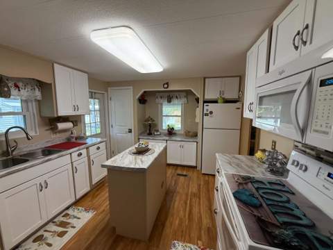 210 Whispering Pines Drive, Tallahassee FL - photo 10 of 21