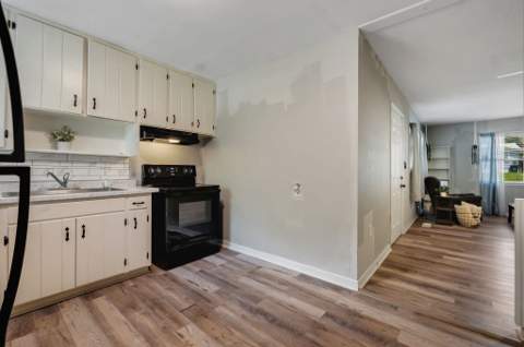 2036 Hillsborough Street, Tallahassee FL - photo 13 of 26