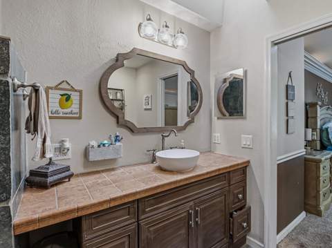 8372 Chickasaw Trail, Tallahassee FL - photo 22 of 44