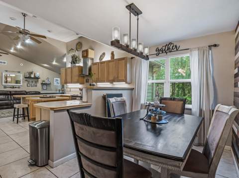 8372 Chickasaw Trail, Tallahassee FL - photo 9 of 44