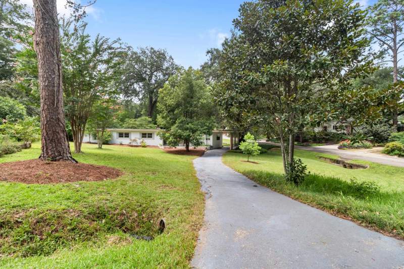 3 bedroom Detached at 2918 Pound Drive, Wellswood, Tallahassee — photo 3