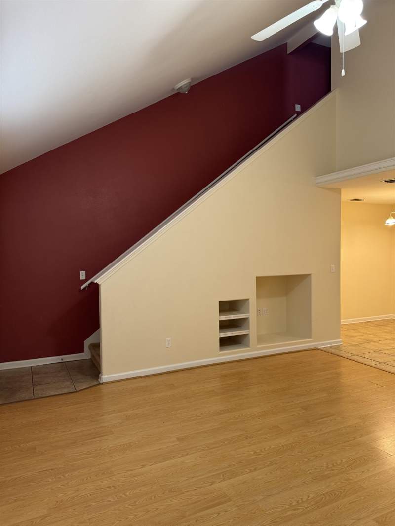 3 bedroom Townhouse at 20A Guinevere Lane, Camelot, Crawfordville — photo 5
