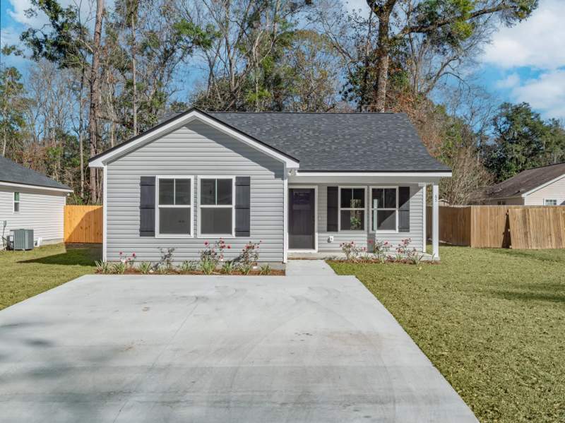 3 bedroom Detached at 73 Maido Street, Wakulla Gardens, Crawfordville — photo 2