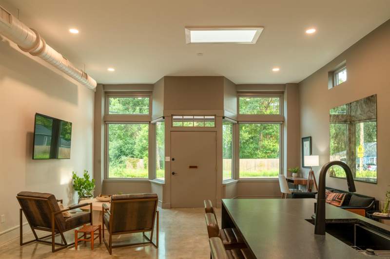 3 bedroom Detached at 612 W 8th Avenue, Circle Beautiful, Tallahassee — photo 2