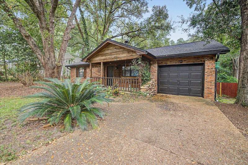 3 bedroom Detached at 2315 Via Sardinia Street, Hartsfield Woods, Tallahassee — photo 4