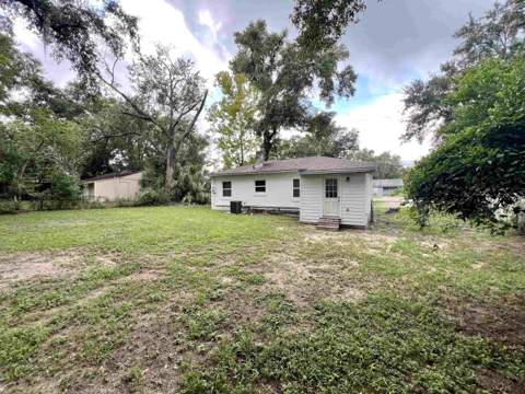 1537 Patrick Avenue, Tallahassee FL - photo 10 of 50