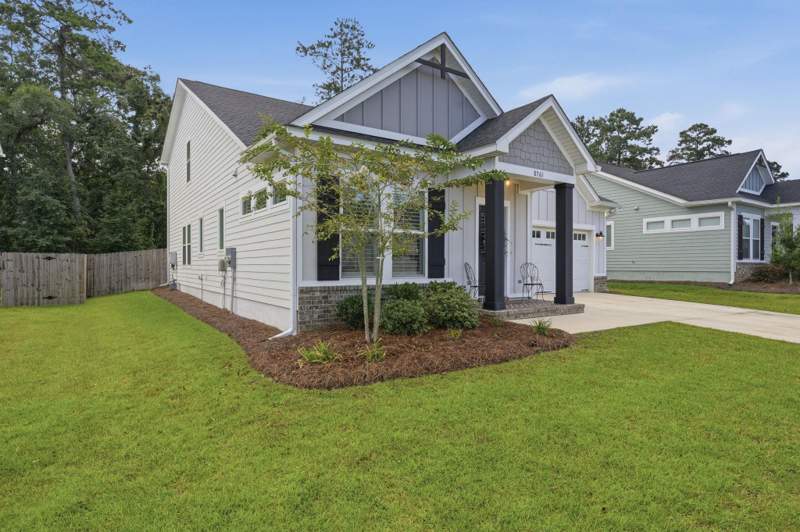 4 bedroom Detached at 8761 Greenridge Lane, Chastain Manor, Tallahassee — photo 2